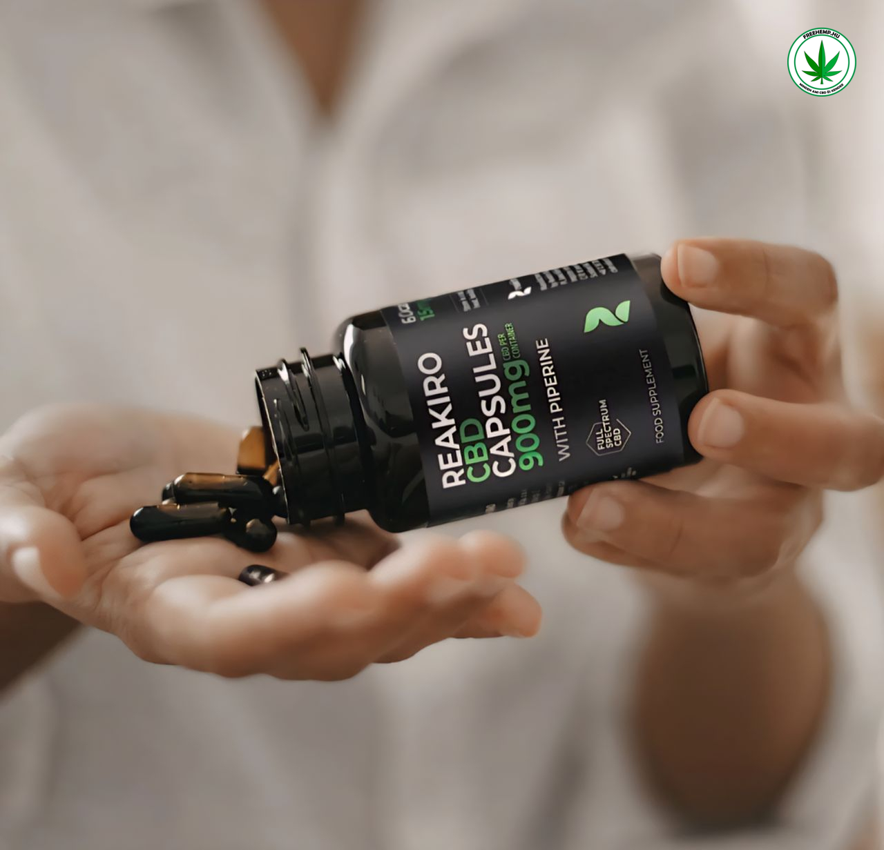 Reakiro Hemp 900mg CBD kapszula+fekete bors kivonat Reakiro Hemp 900mg CBD kapszula+fekete bors kivonat
